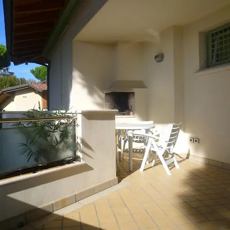 Aparthotel La Rotonda 4*